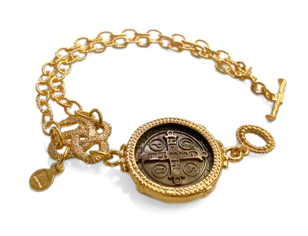 GEM KINGDOM • Armband | ALCHEMY OF SOUL | Saint Benedict Medal | Nacre • Gold Plattiert